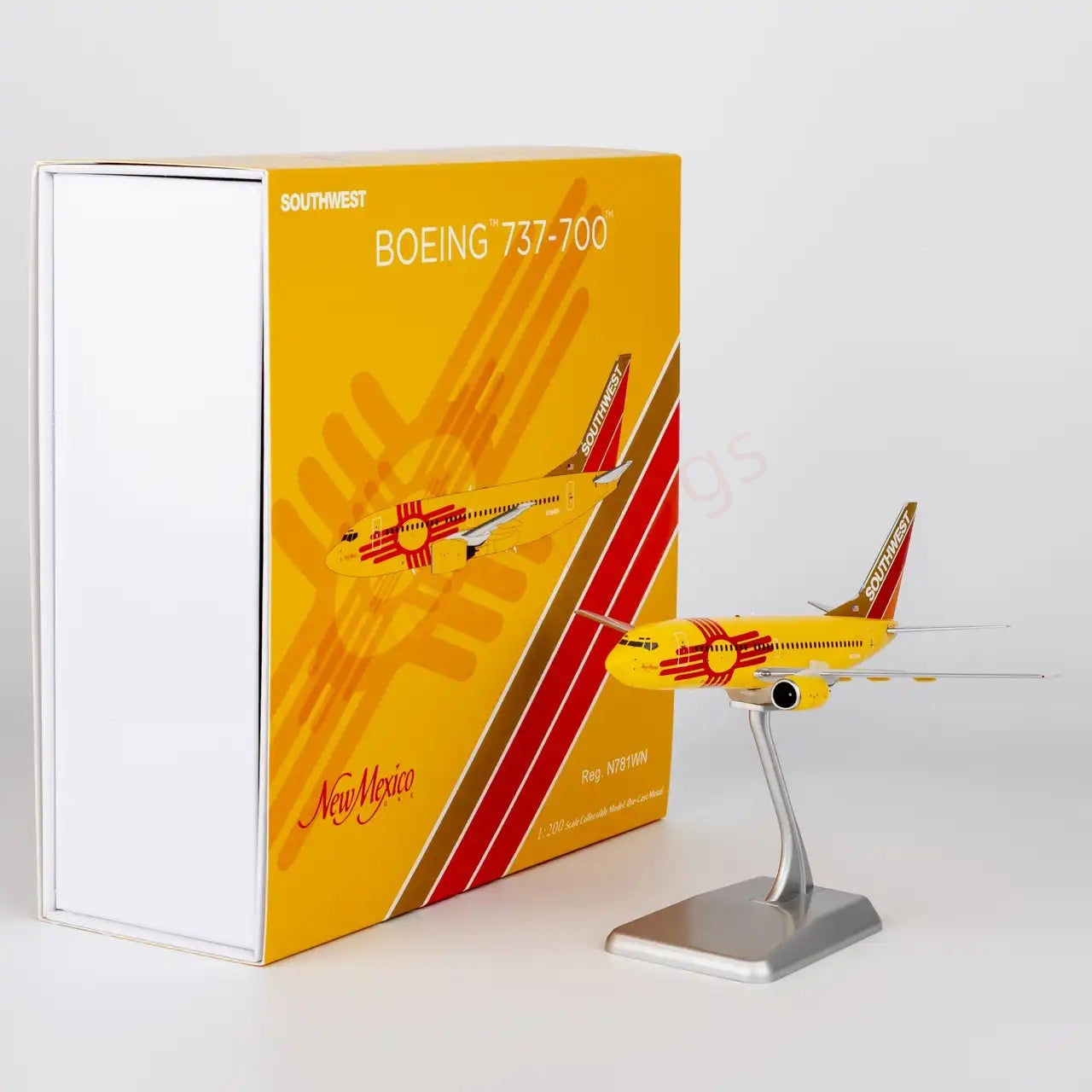 1:200 NG Models NG05039 SouthWest Airlines B737-700 N781WN Diecast Aircraft Model