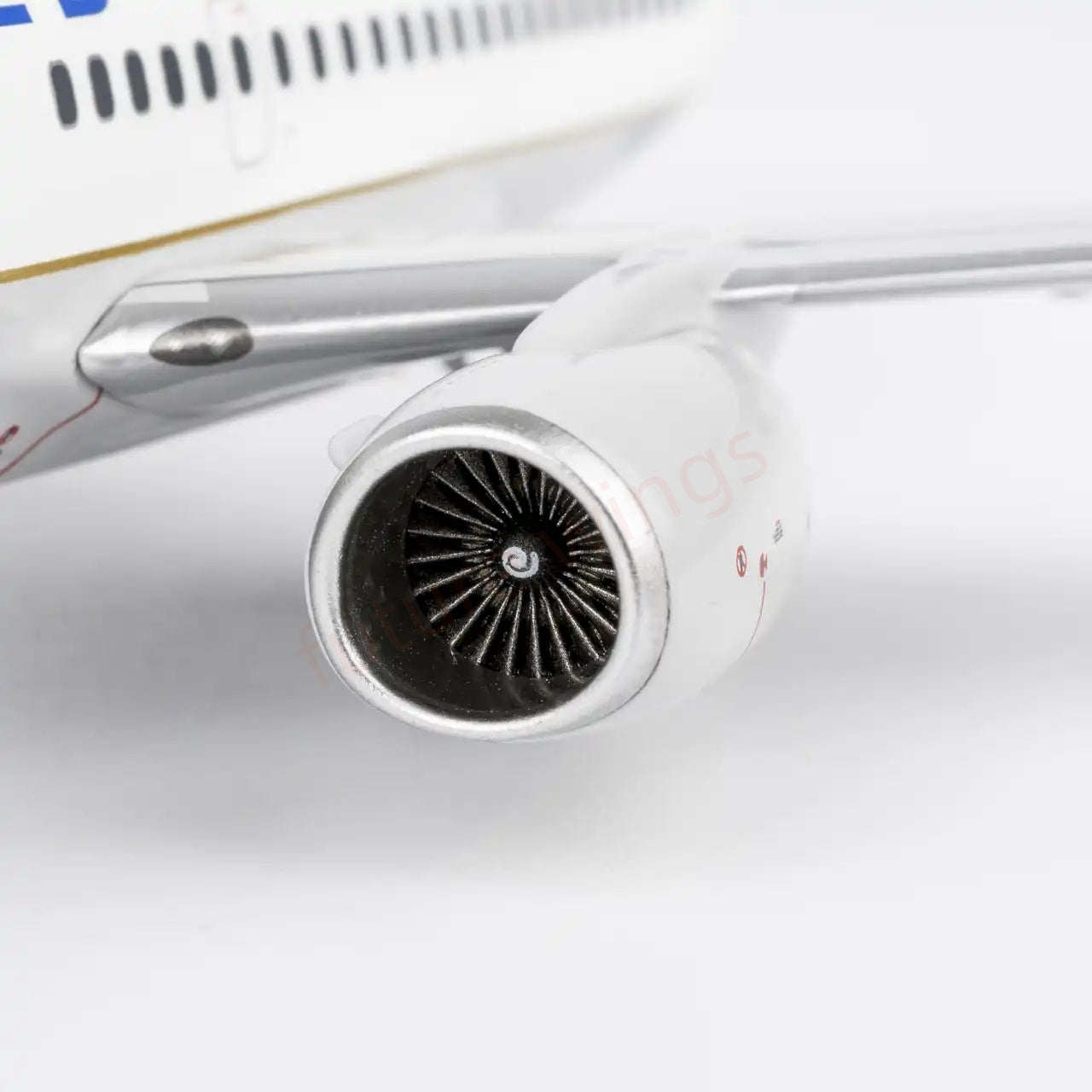 1:200 NG Models NG05035 United Airlines B737-700 N27734 Diecast Aircraft Model