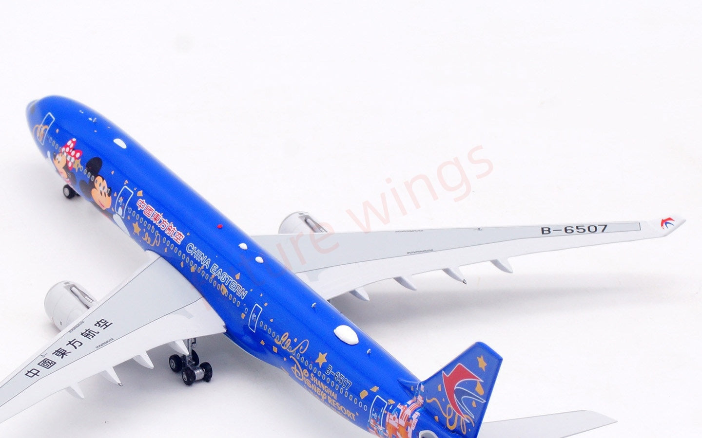 1:400 Aviation400 China Eastern Airlines A330-300 B-6507 Aircraft Model Free Tractor+Stand