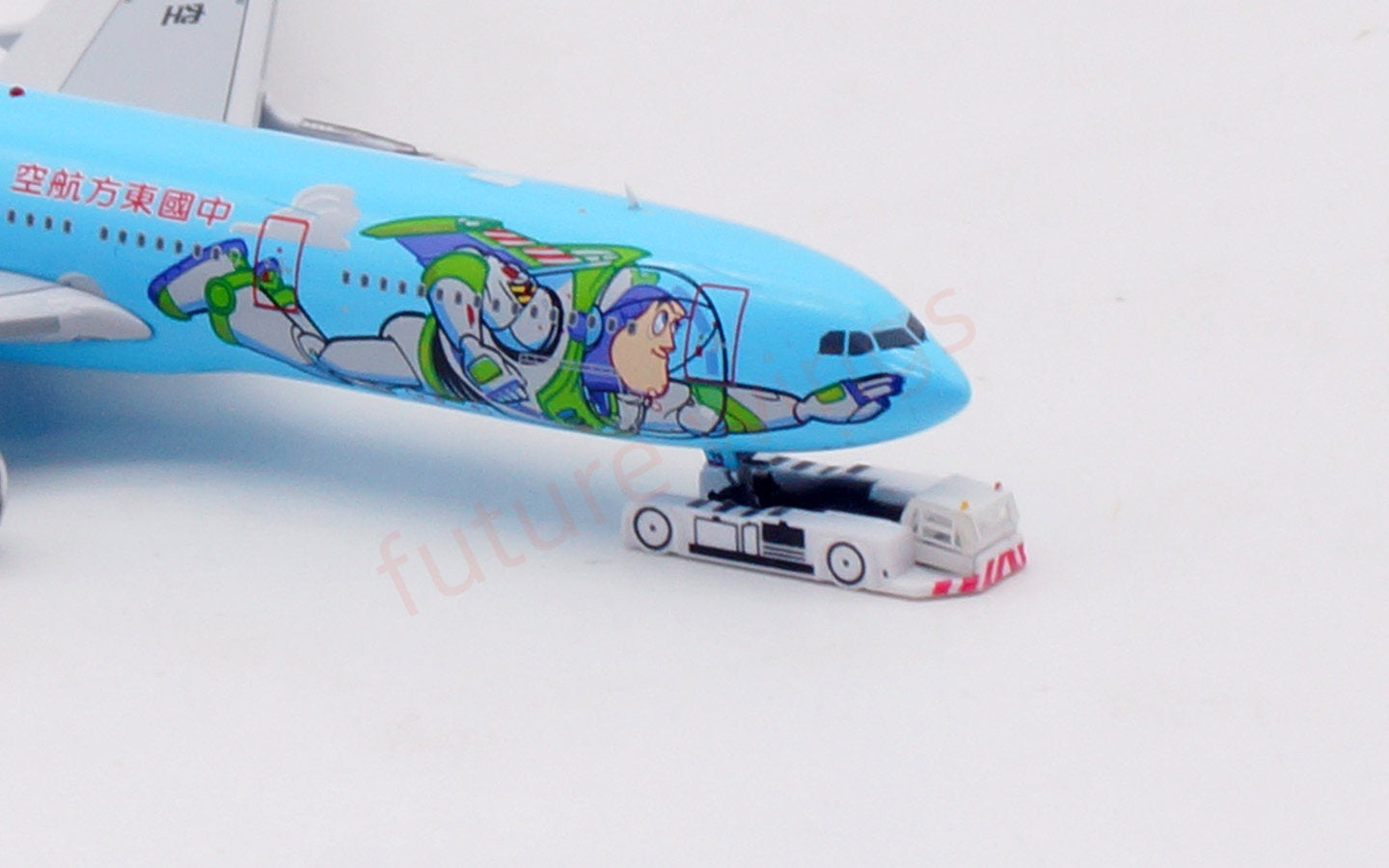 1:400 Aviation400 China Eastern Airlines A330-300 B-5976 Aircraft Model Free Tractor+Stand
