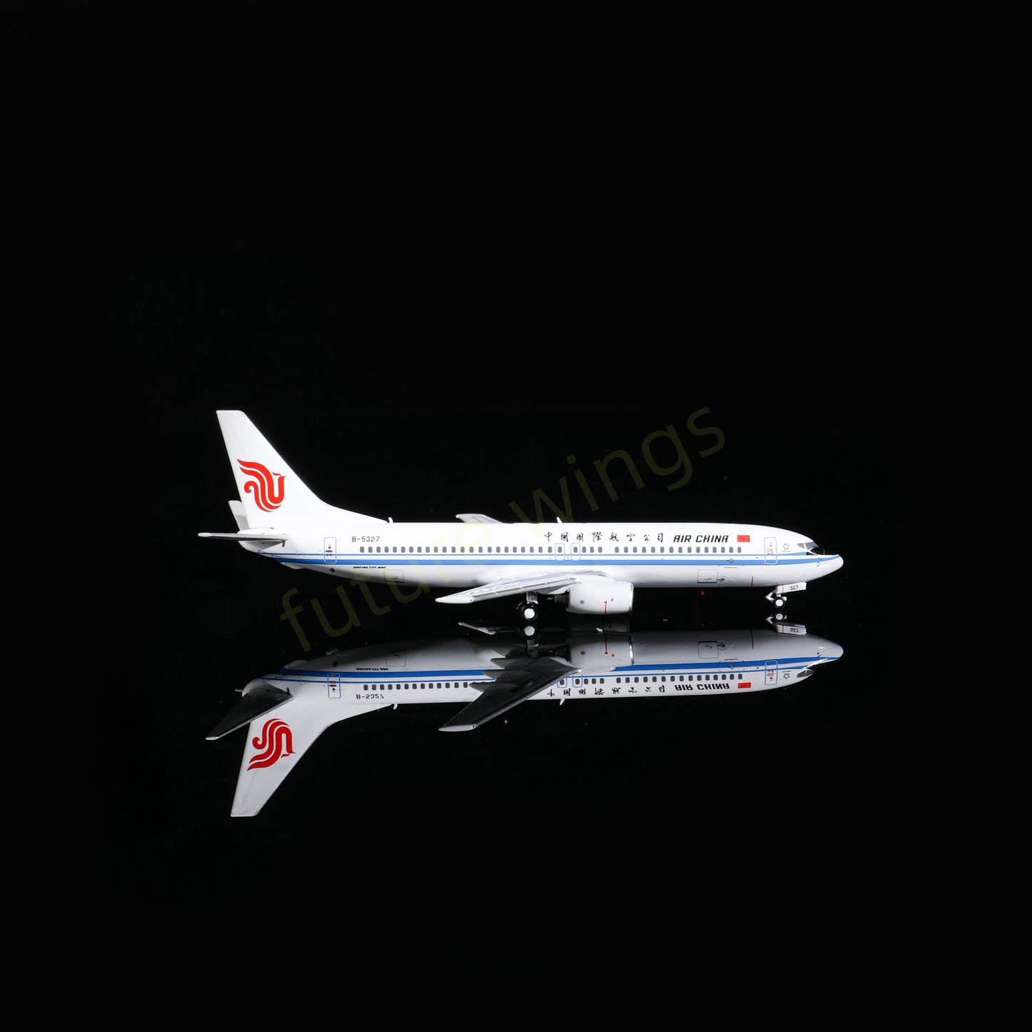 1:400 AeroPolaris Air China B737-800 B-5327 Aircraft Model+Free Tractor