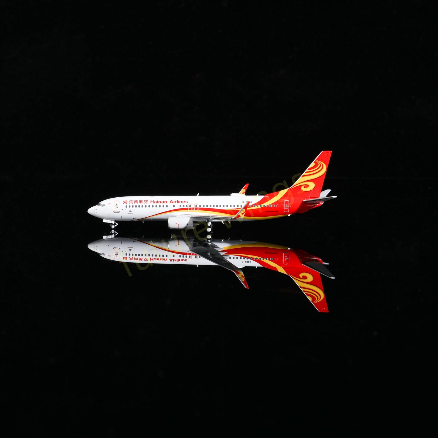 1:400 AeroPolaris Hainan Airlines B737-800 B-20E6 Aircraft Model+Free Tractor