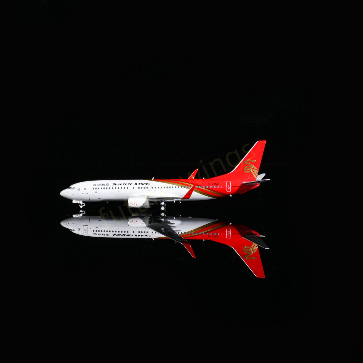 1:400 AeroPolaris ShenZhen Airlines B737-800 B-7750 Aircraft Model+Free Tractor