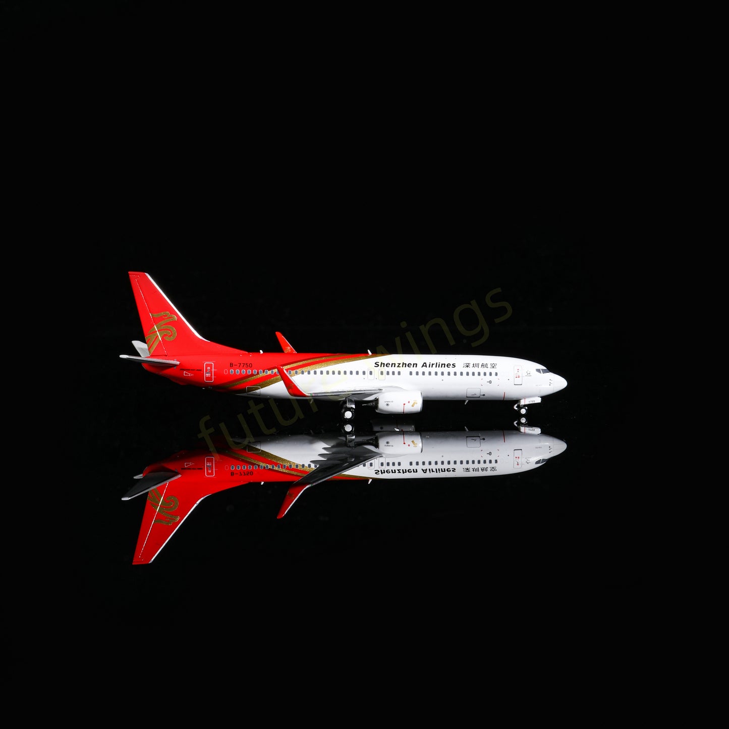 1:400 AeroPolaris ShenZhen Airlines B737-800 B-7750 Aircraft Model+Free Tractor