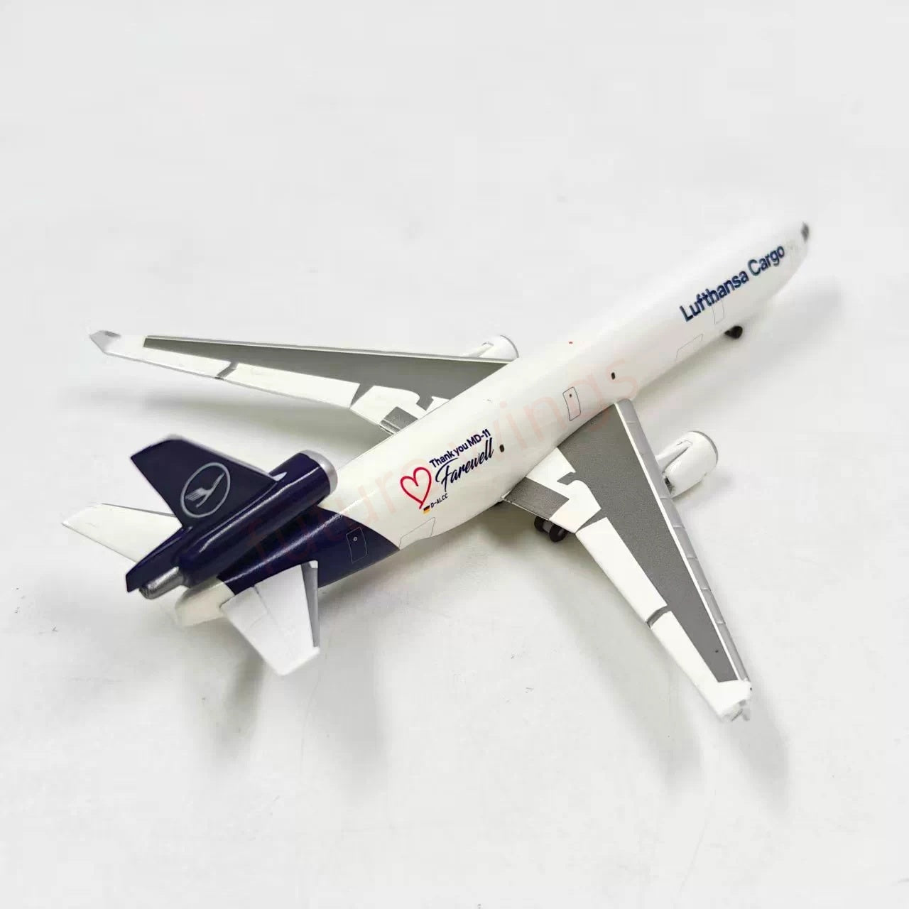 1:500 Herpa Wings 536424 Lufthansa Cargo MD-11F D-ALCC "Farewell" Diecast Aircraft Model