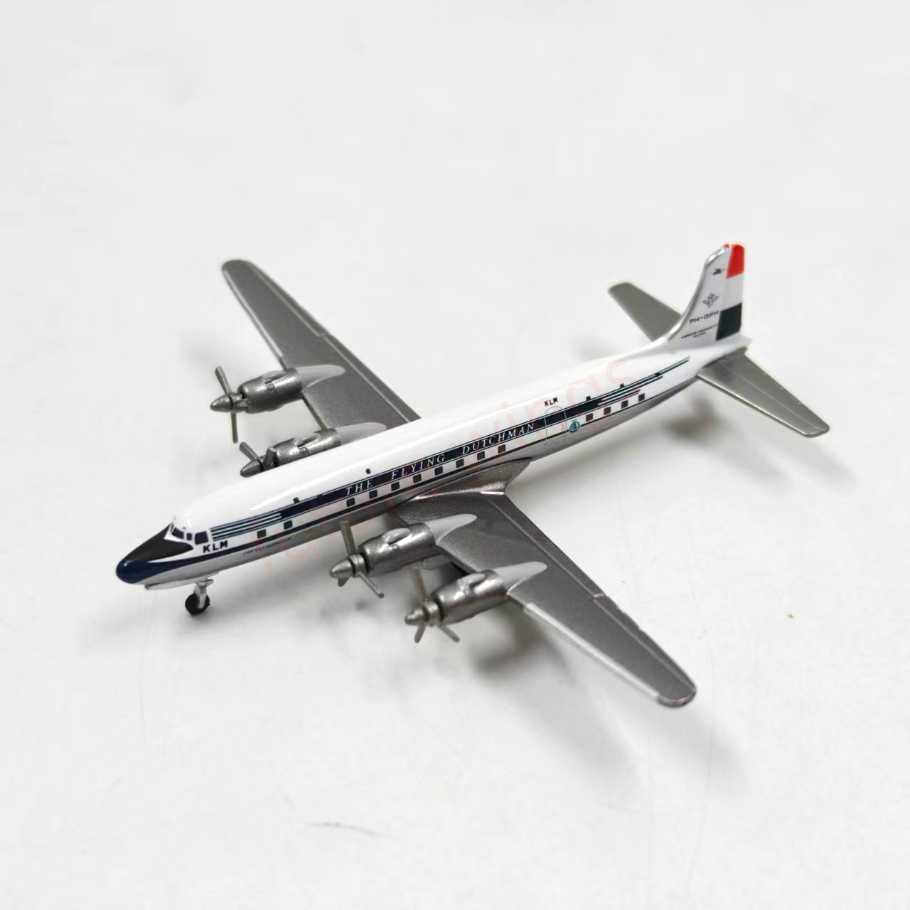 1:500 Herpa Wings 536998 KLM Douglas DC-6B PH-DFH Diecast Aircraft Model