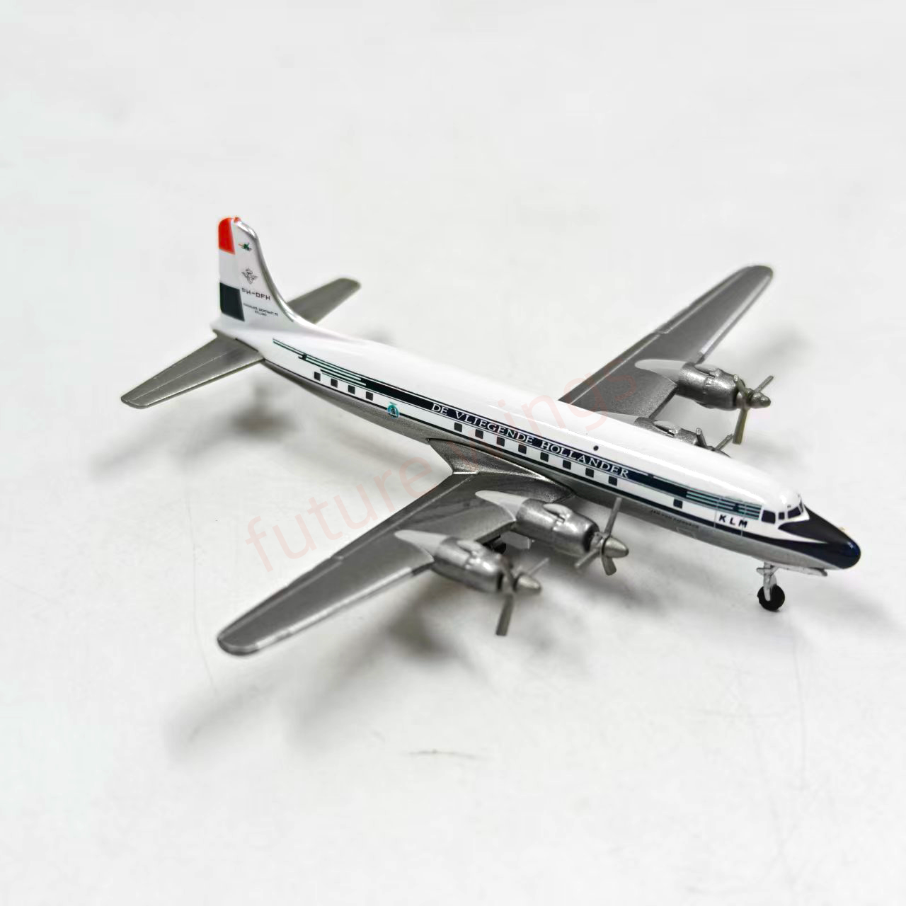 1:500 Herpa Wings 536998 KLM Douglas DC-6B PH-DFH Diecast Aircraft Model