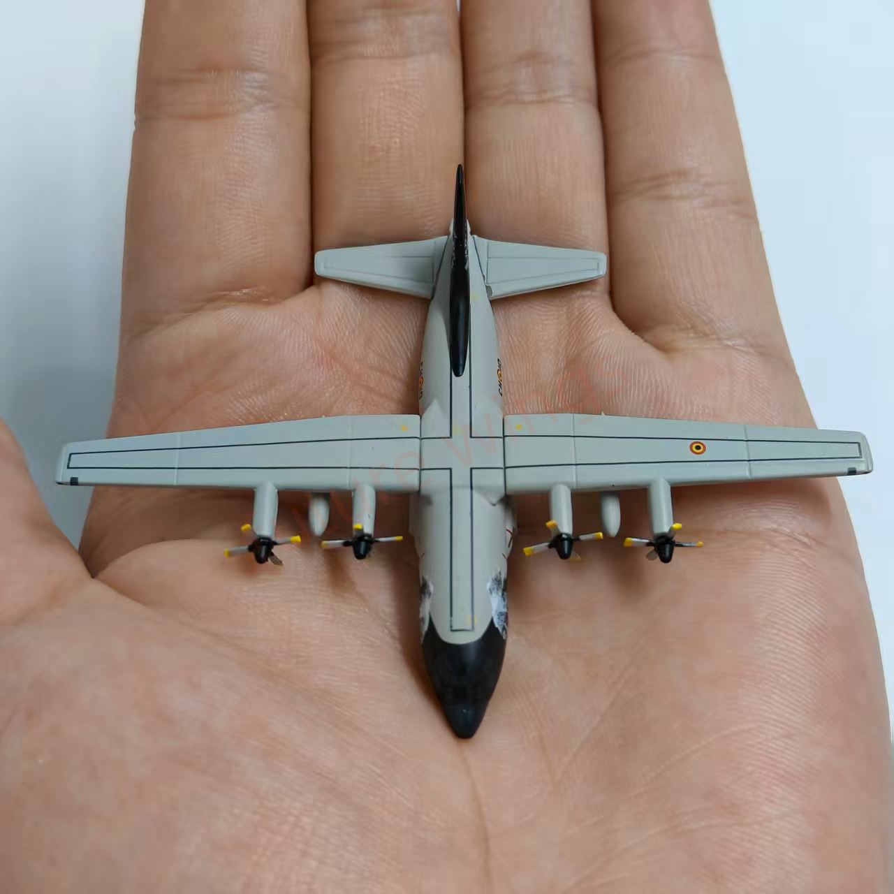 1:500 Herpa Wings 533379 Belgian Air Component Lockheed C-130H Hercules CH-10 Diecast Aircraft Model