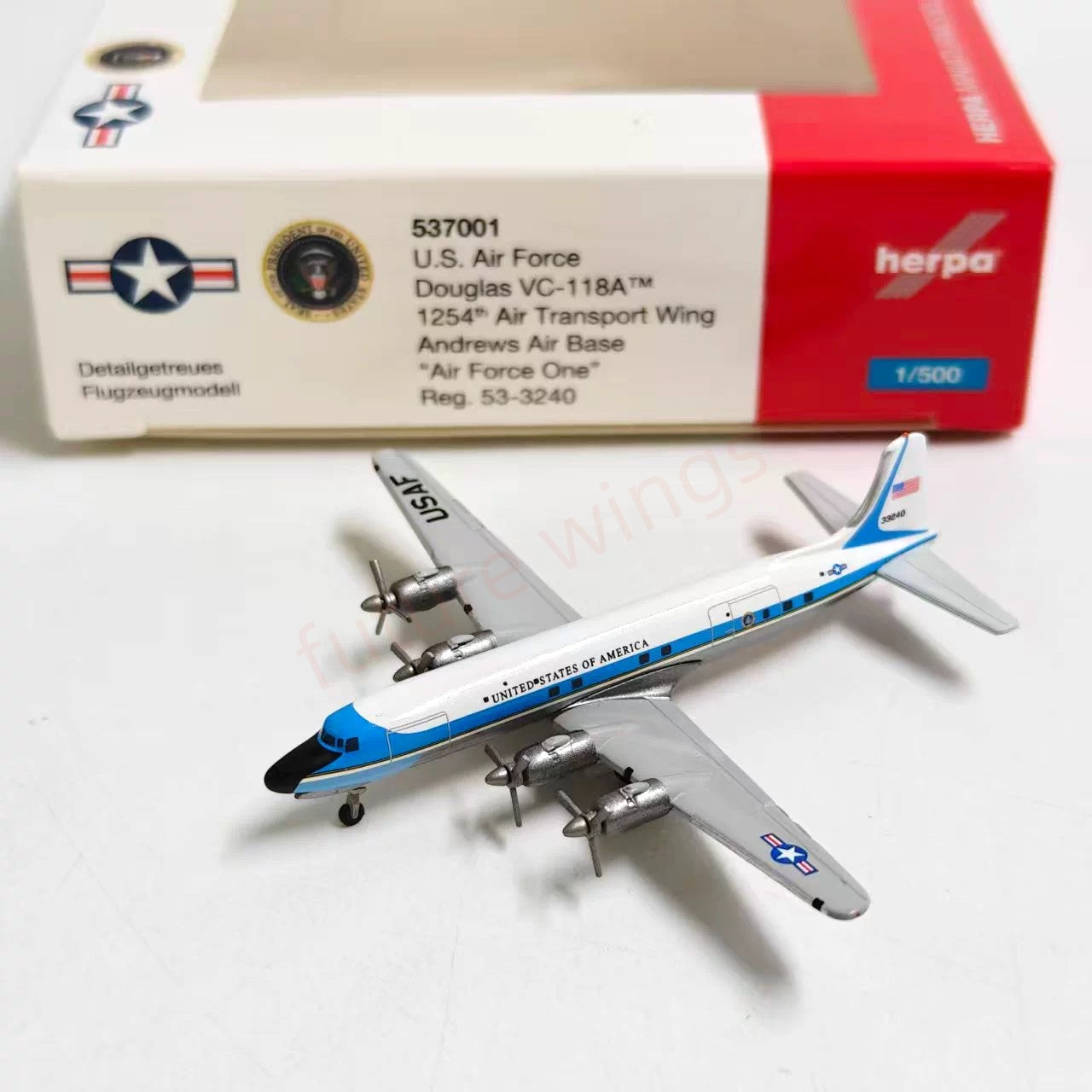 1:500 Herpa Wings 537001 USAF Douglas VC-118A 53-3240 Diecast Aircraft Model