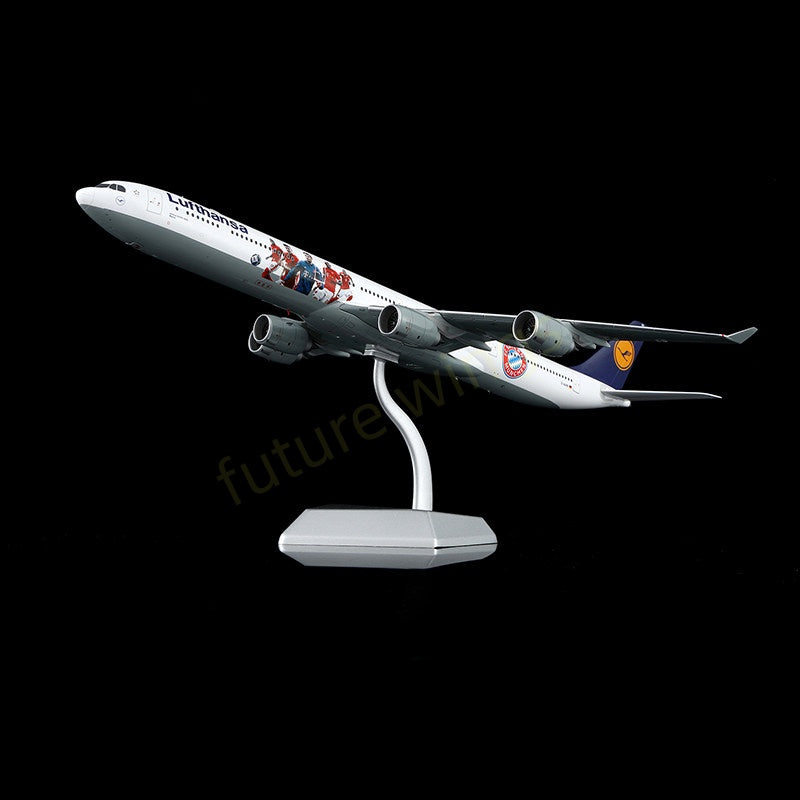 1:200 SQ Wings Lufthansa Airlines A340-600 D-AIHK Aircraft Model