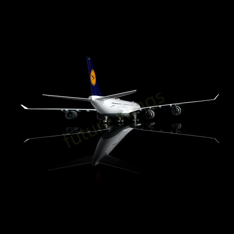 1:200 SQ Wings Lufthansa Airlines A340-600 D-AIHY Aircraft Model
