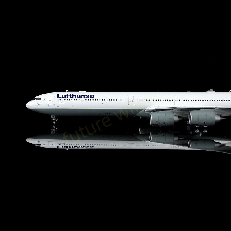 1:200 SQ Wings Lufthansa Airlines A340-600 D-AIHZ Aircraft Model