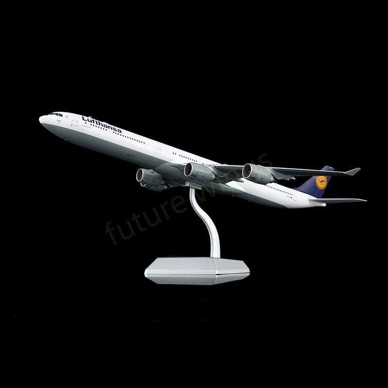 1:200 SQ Wings Lufthansa Airlines A340-600 D-AIHZ Aircraft Model