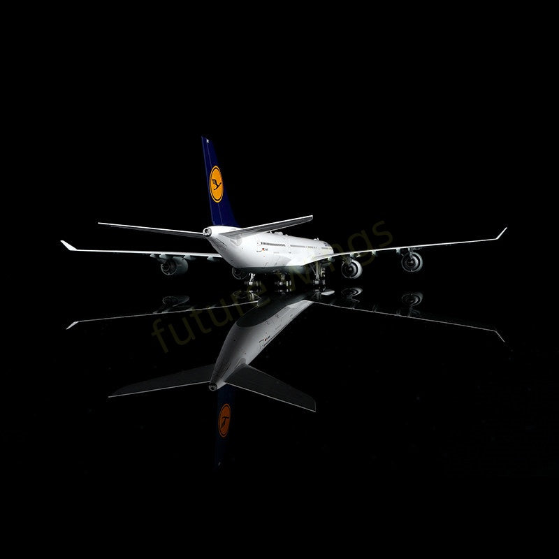 1:200 SQ Wings Lufthansa Airlines A340-600 D-AIHX Aircraft Model