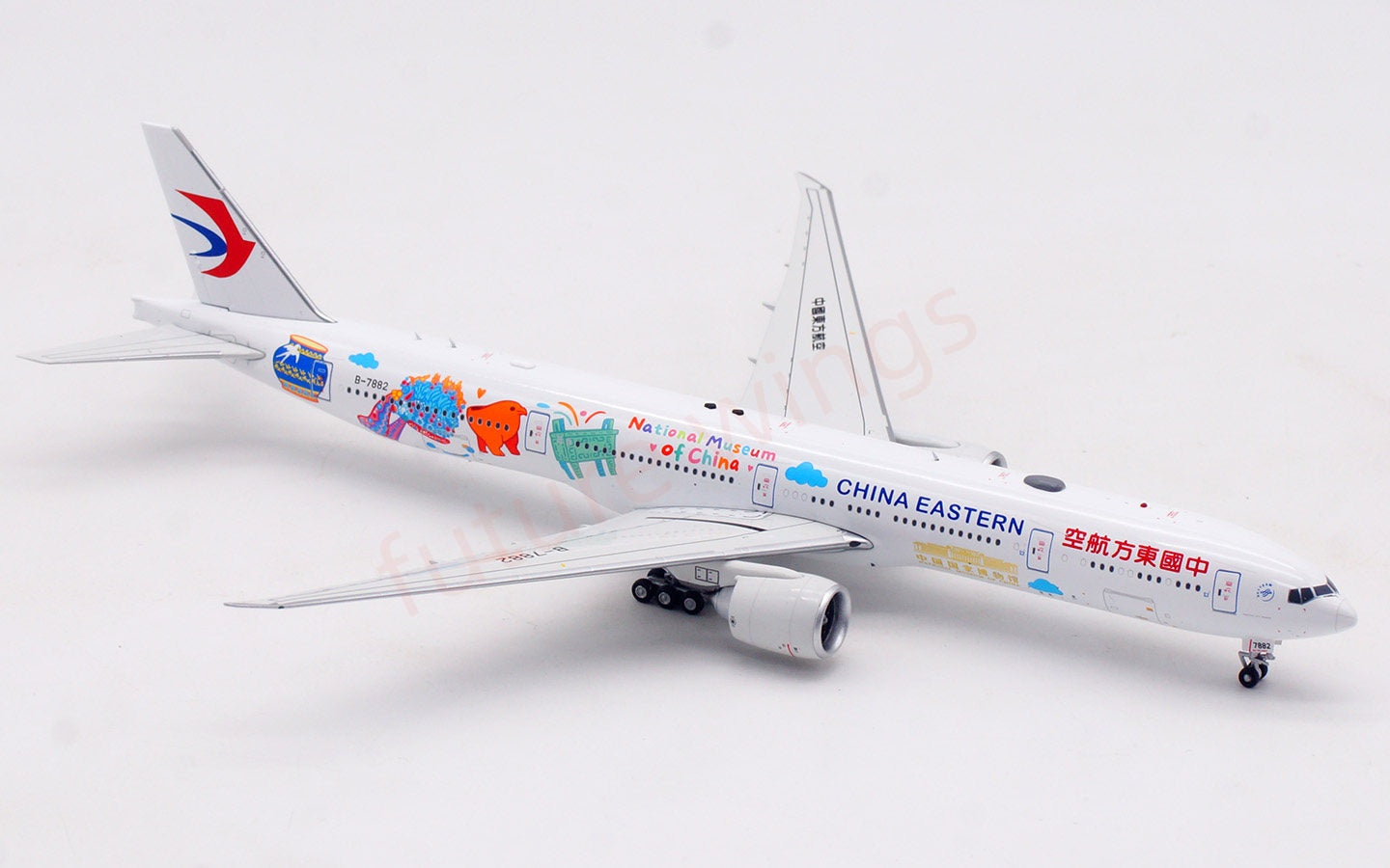 1:400 Aviation400 China Eastern Airlines B777-300ER B-7882 Aircraft Model Free Tractor+Stand