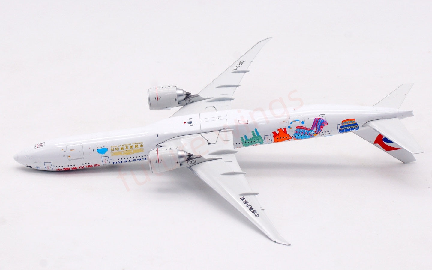 1:400 Aviation400 China Eastern Airlines B777-300ER B-7882 Aircraft Model Free Tractor+Stand