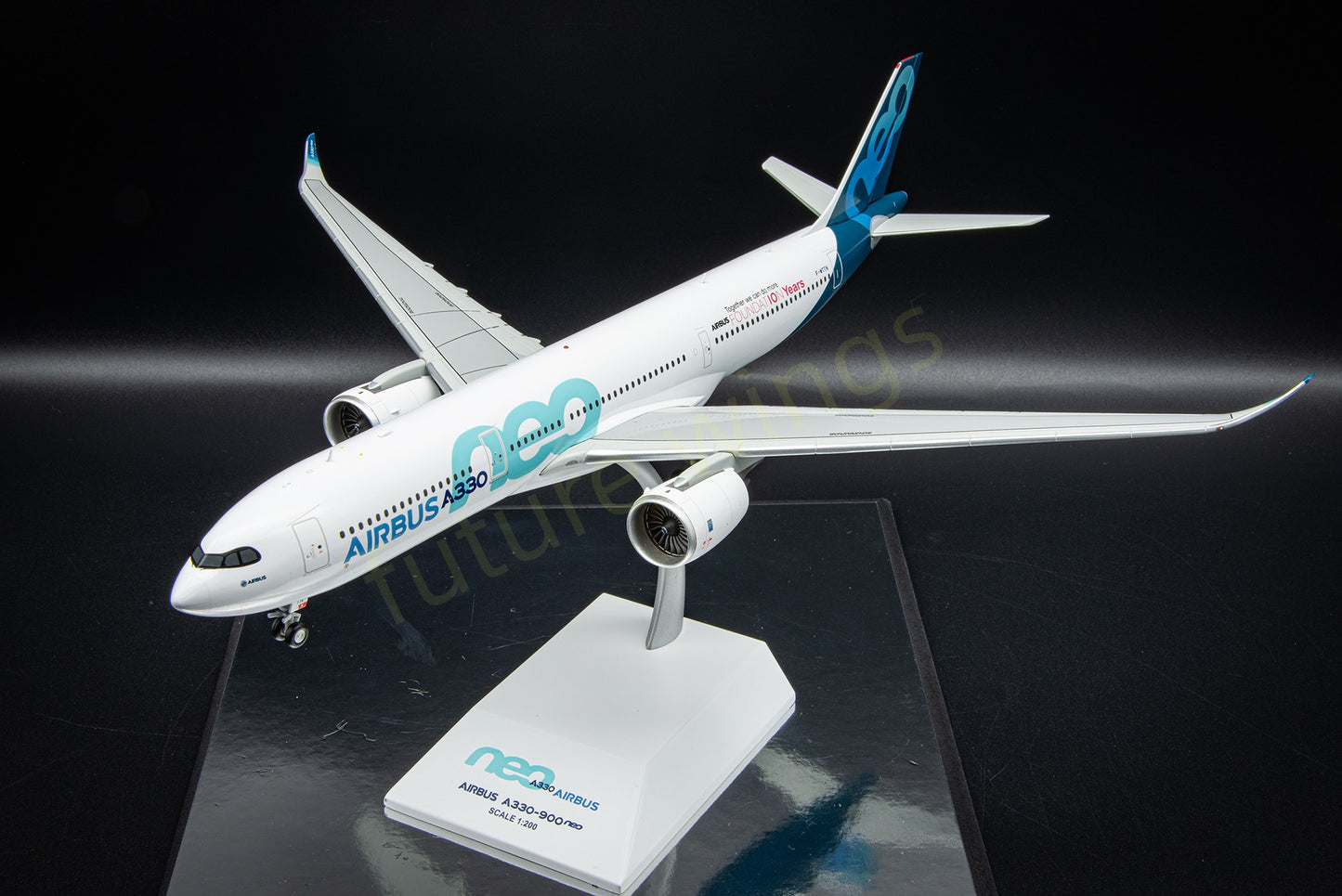 (Very Rare)1:200 JC Wings Airbus House Color A330-900neo F-WTTE F-WTTN Diecast Aircraft Model With Stand