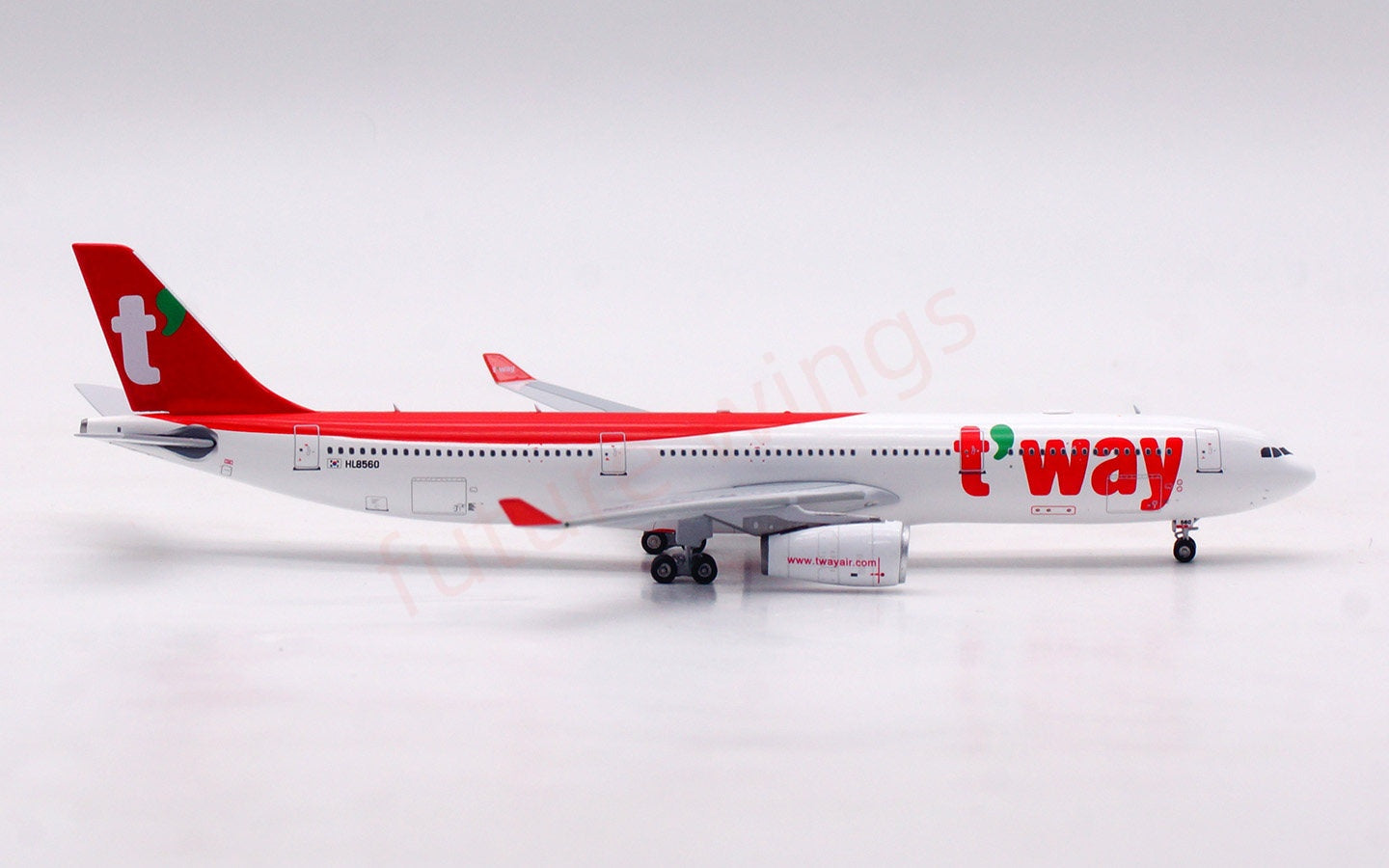 1:400 Aviation400 t’way A330-300 HL8560 Aircraft Model Free Tractor+Stand