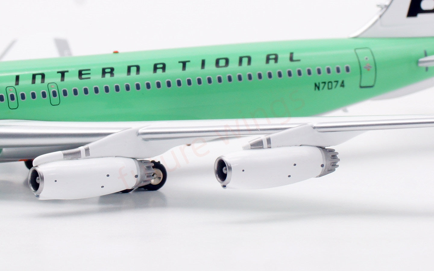 1:200 InFlight200 Braniff International B707-200 N7074 “Green” Diecast Aircraft Model