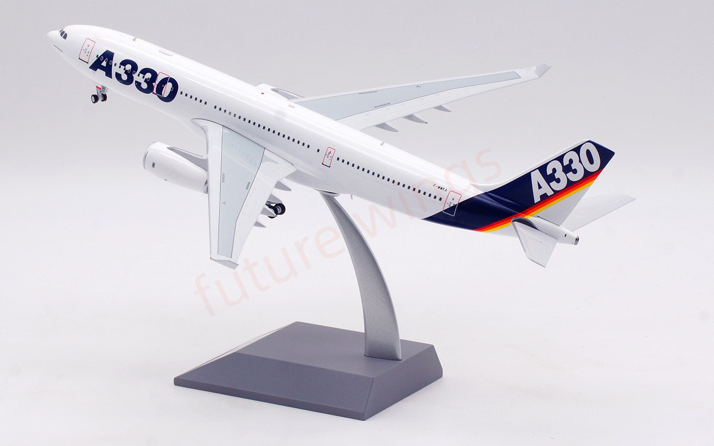1:200 InFlight200 Airbus House Color A330-200 F-WWKA Aircraft Model With Stand