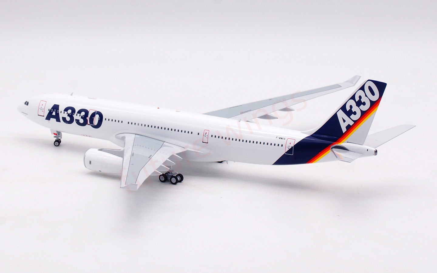 1:200 InFlight200 Airbus House Color A330-200 F-WWKA Aircraft Model With Stand