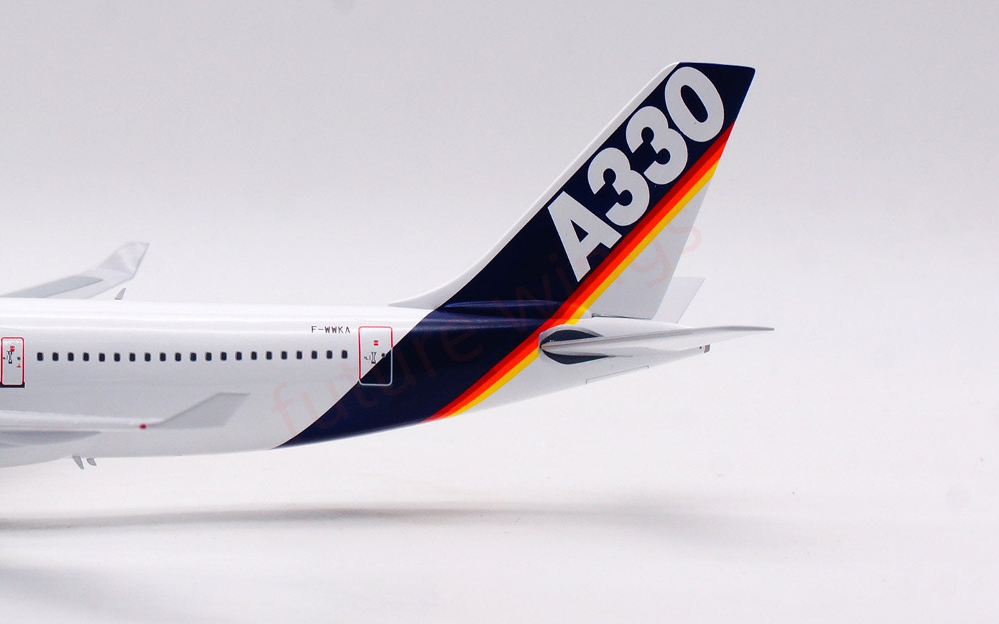 1:200 InFlight200 Airbus House Color A330-200 F-WWKA Aircraft Model With Stand