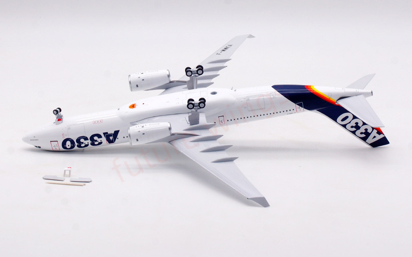 1:200 InFlight200 Airbus House Color A330-200 F-WWKA Aircraft Model With Stand