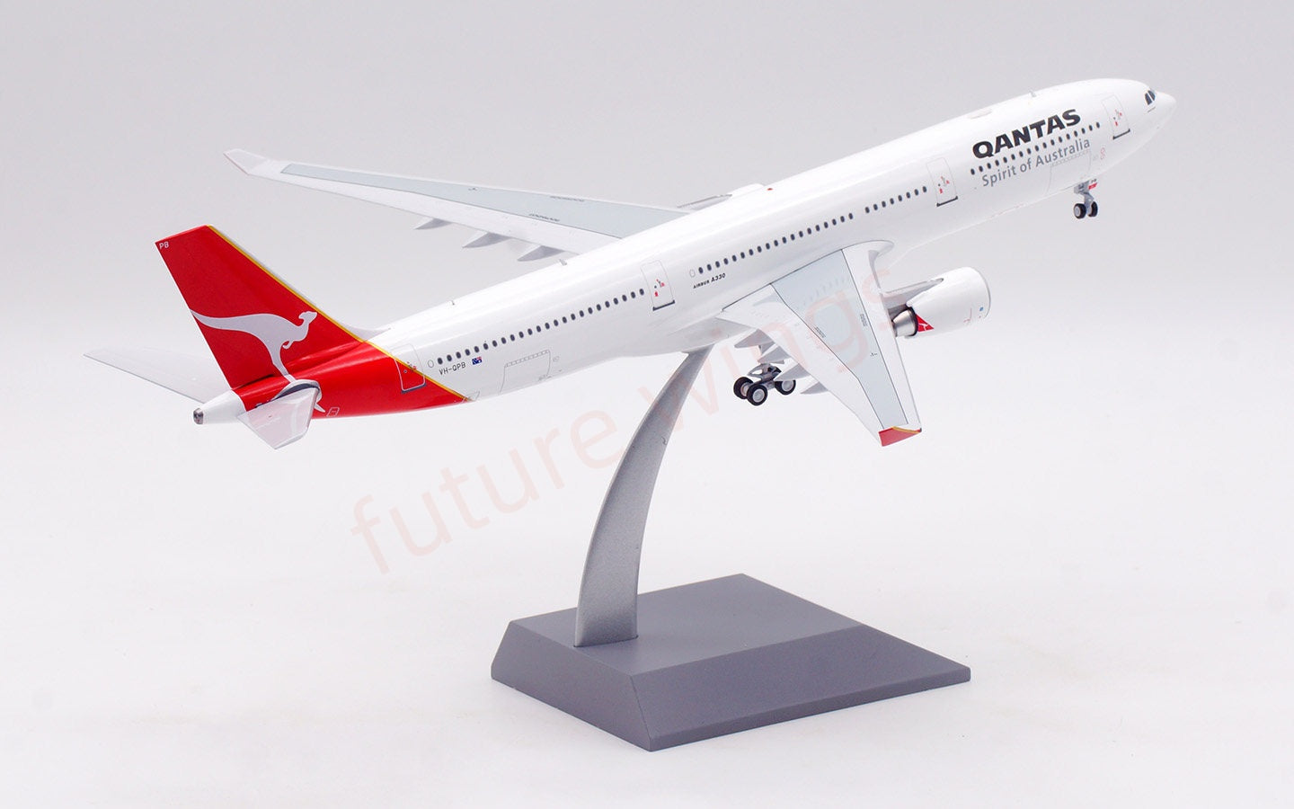 1:200 InFlight200 Qantas Airways A330-300 VH-QPB Aircraft Model With Stand