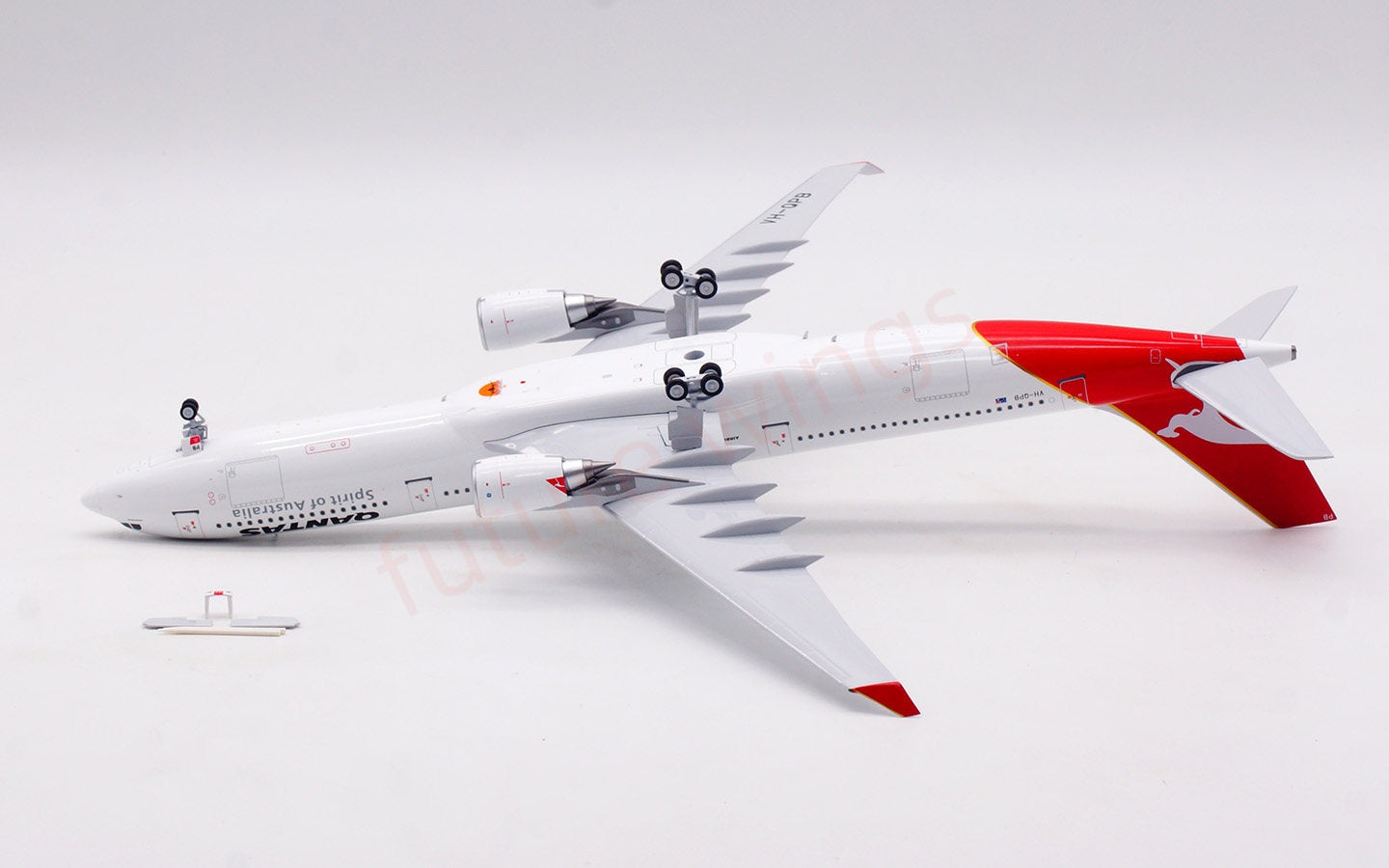 1:200 InFlight200 Qantas Airways A330-300 VH-QPB Aircraft Model With Stand
