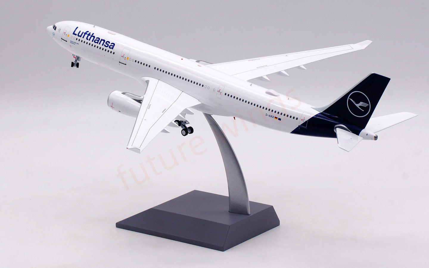 1:200 B-Models（InFlight200) Lufthansa Airlines A330-300 D-AIKR Aircraft Model With Stand