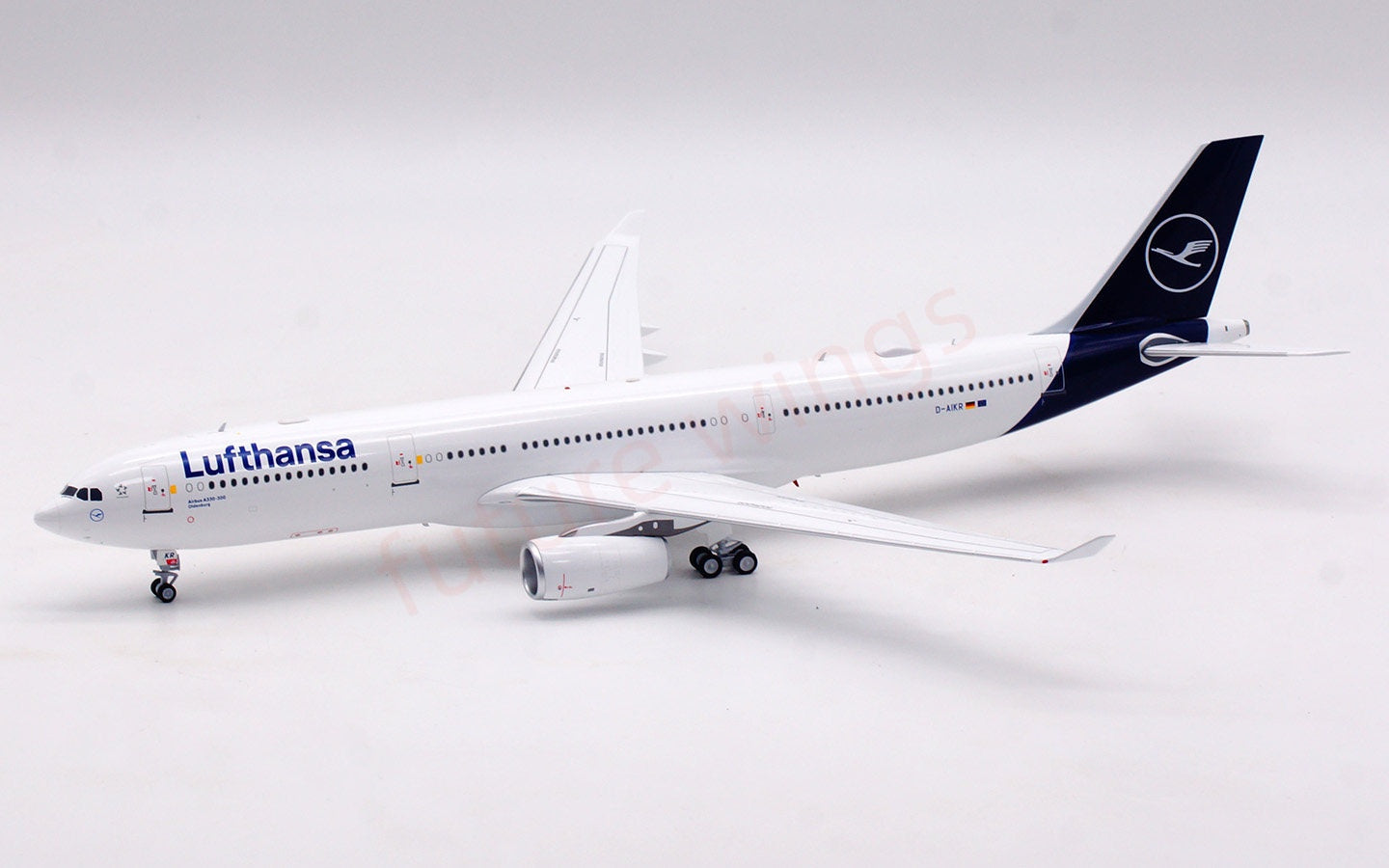 1:200 B-Models（InFlight200) Lufthansa Airlines A330-300 D-AIKR Aircraft Model With Stand