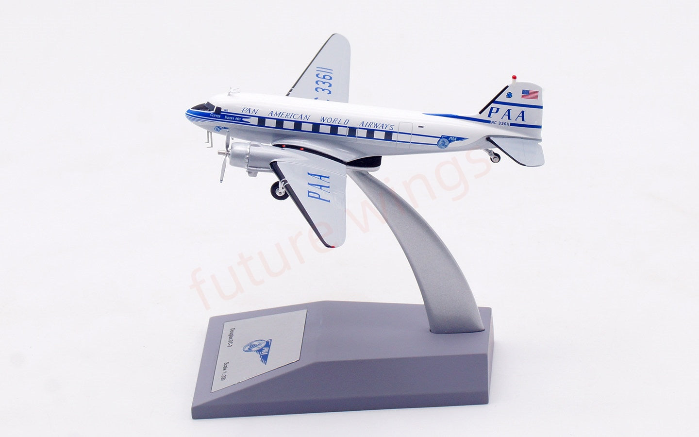 1:200 InFlight200 PAN AM DC-3 NC33611 Aircraft Model With Stand