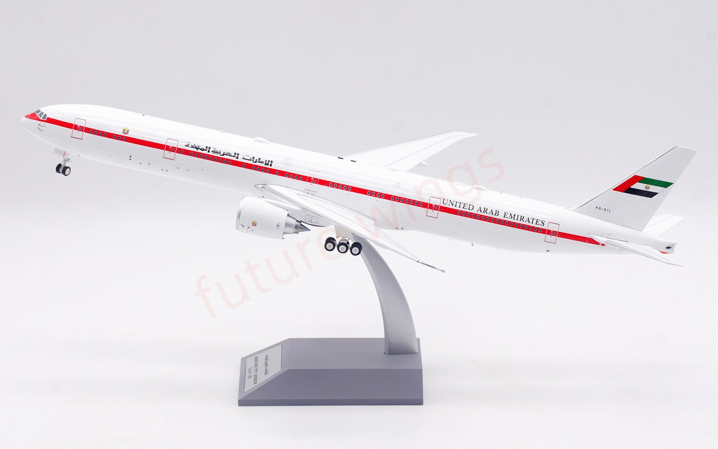 1:200 InFlight200 UAE B777-300 A6-SIL Diecast Aircraft Model