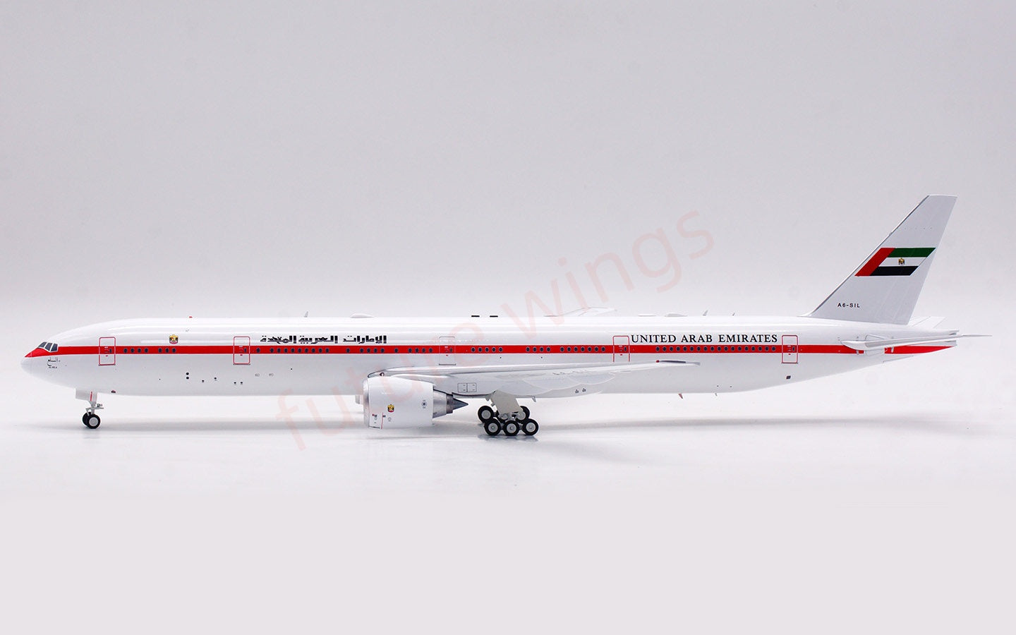 1:200 InFlight200 UAE B777-300 A6-SIL Diecast Aircraft Model