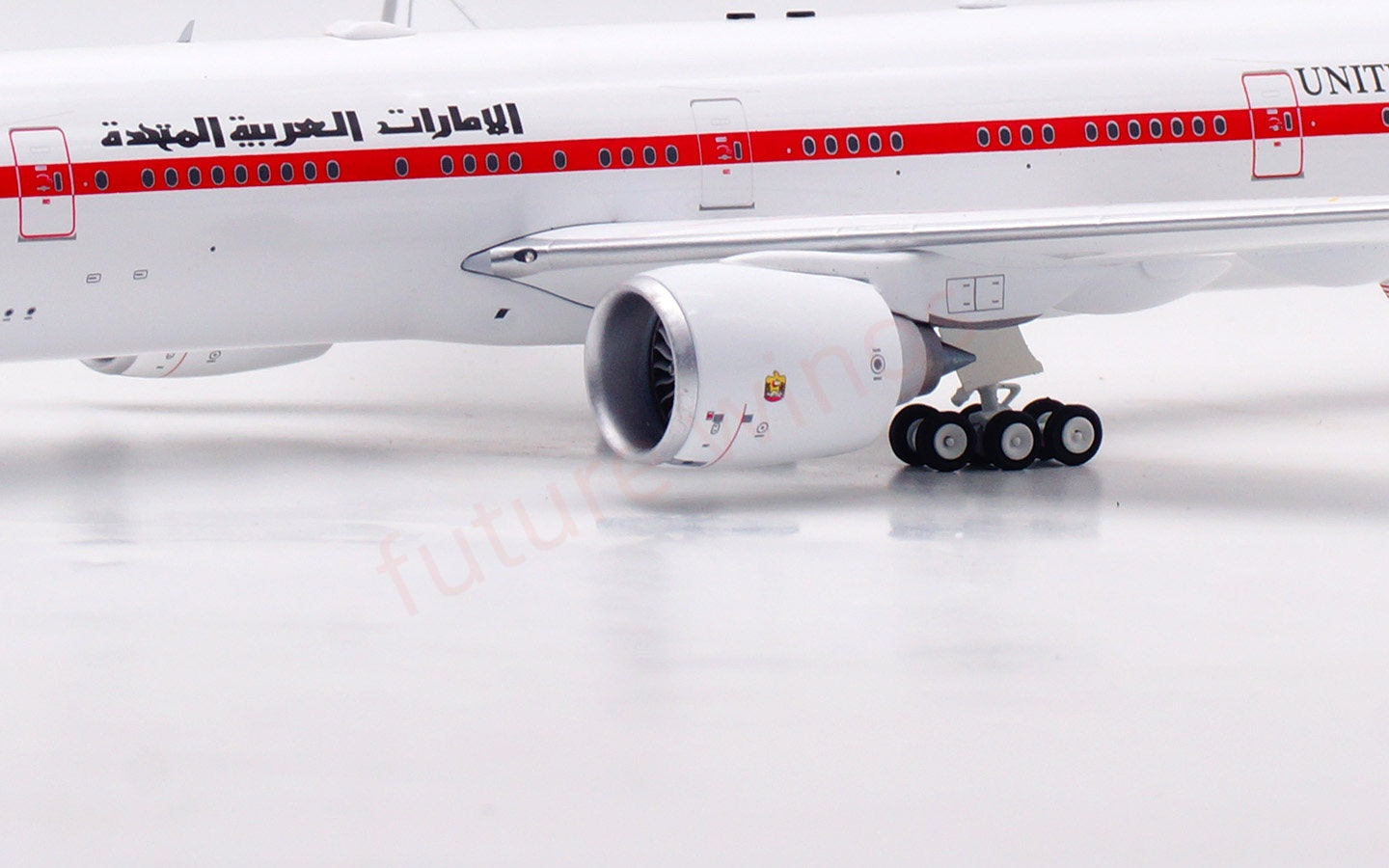 1:200 InFlight200 UAE B777-300 A6-SIL Diecast Aircraft Model