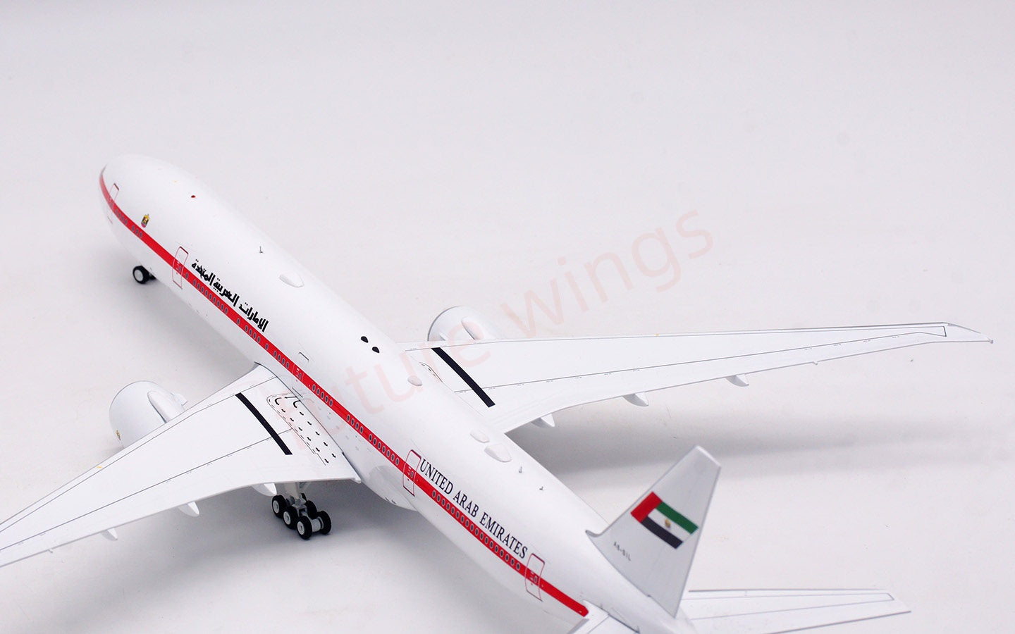 1:200 InFlight200 UAE B777-300 A6-SIL Diecast Aircraft Model