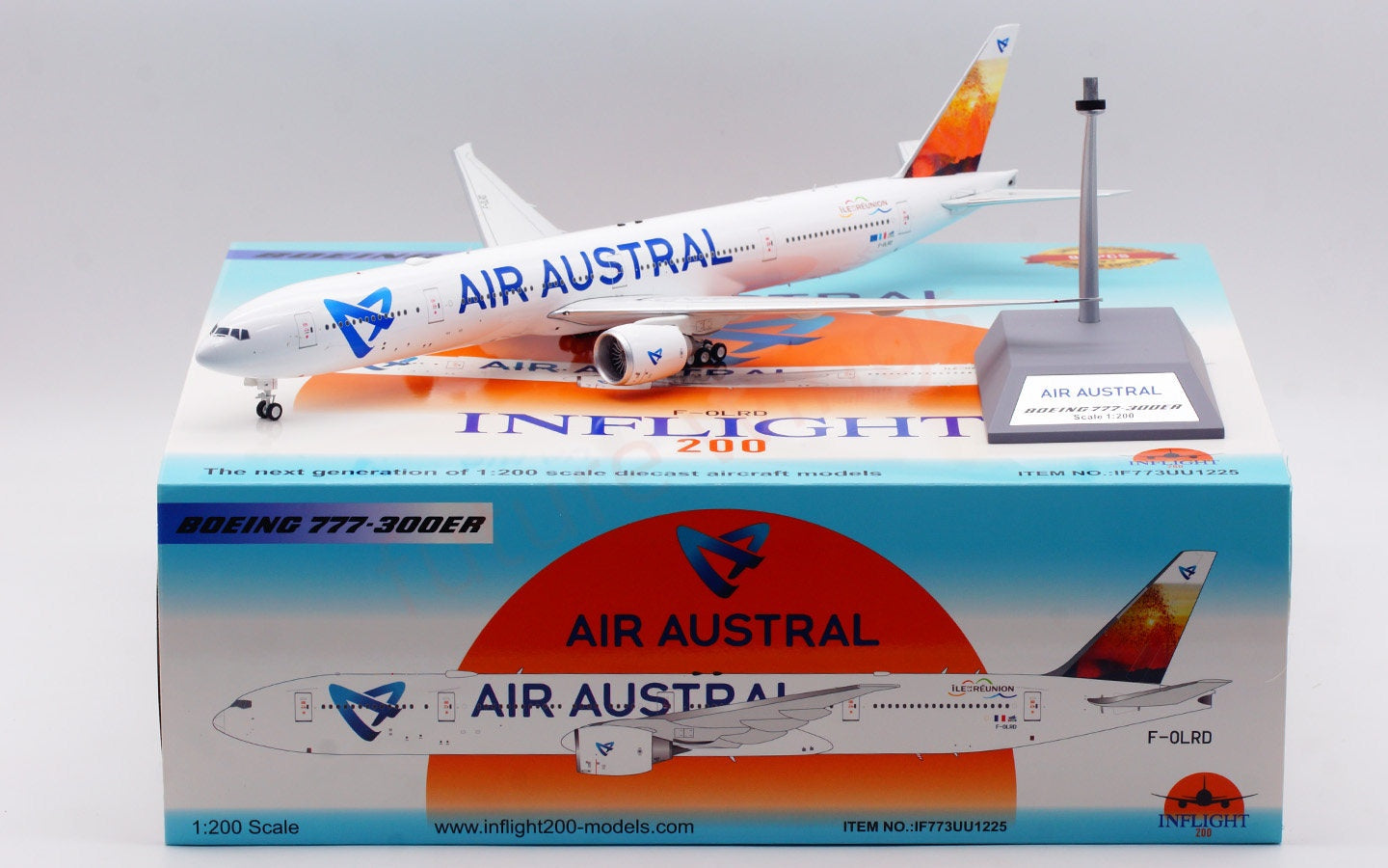 1:200 InFlight200 Air Austral B777-300ER F-OLRD Diecast Aircraft Model
