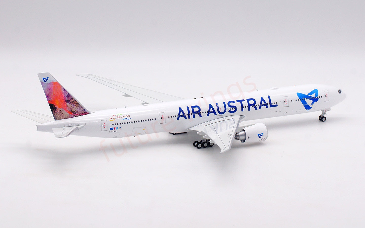 1:200 InFlight200 Air Austral B777-300ER F-OLRD Diecast Aircraft Model