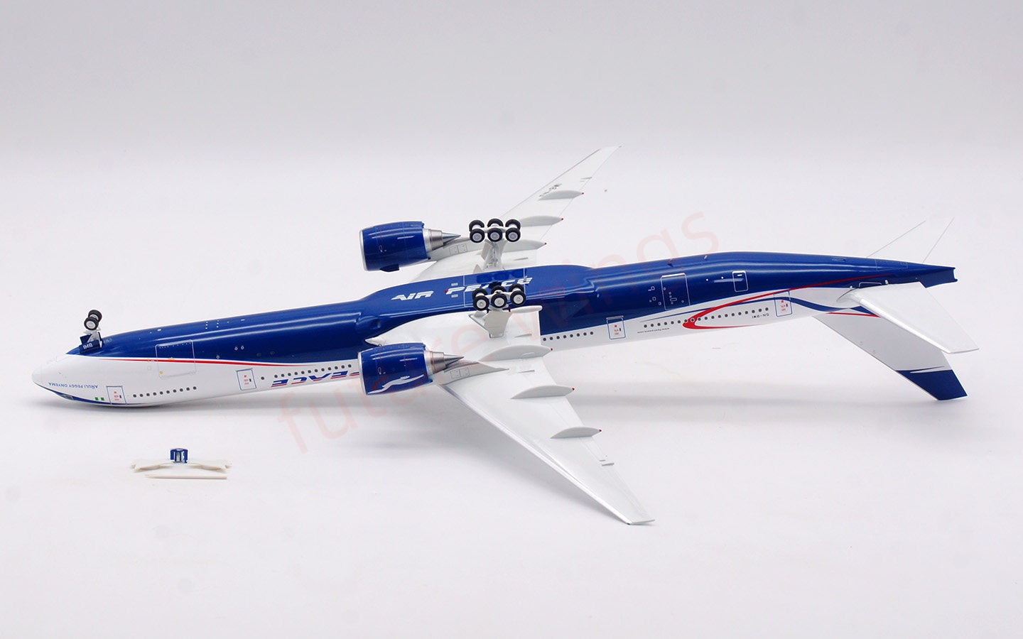 1:200 InFlight200 Air Peace B777-300 5N-BWI Diecast Aircraft Model