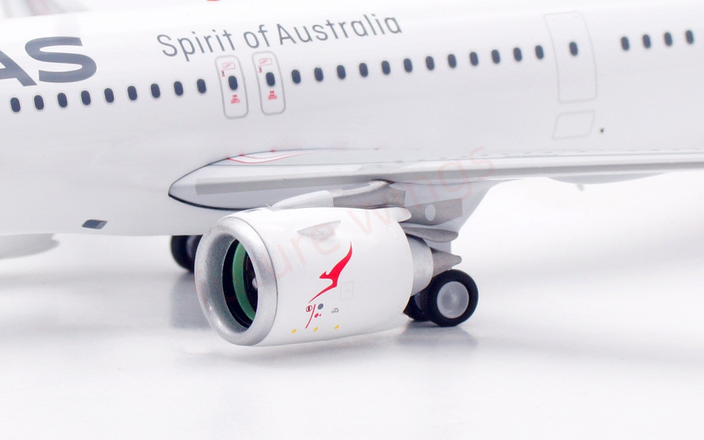1:200 InFlight200 Qantas Airways A321 VH-OGB Diecast Aircraft Model