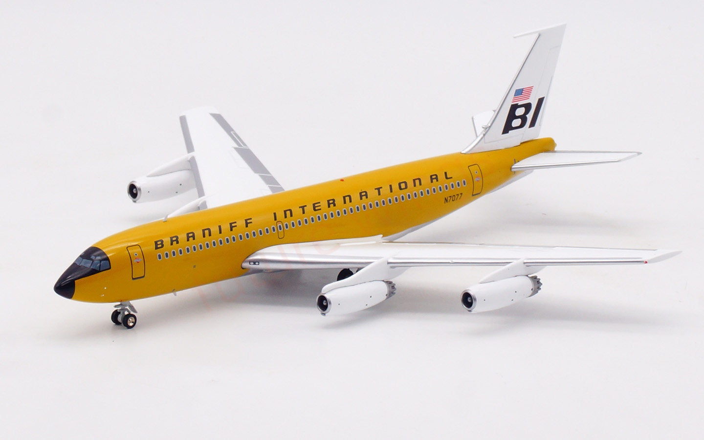 1:200 InFlight200 Braniff International B720 N7077 Diecast Aircraft Model