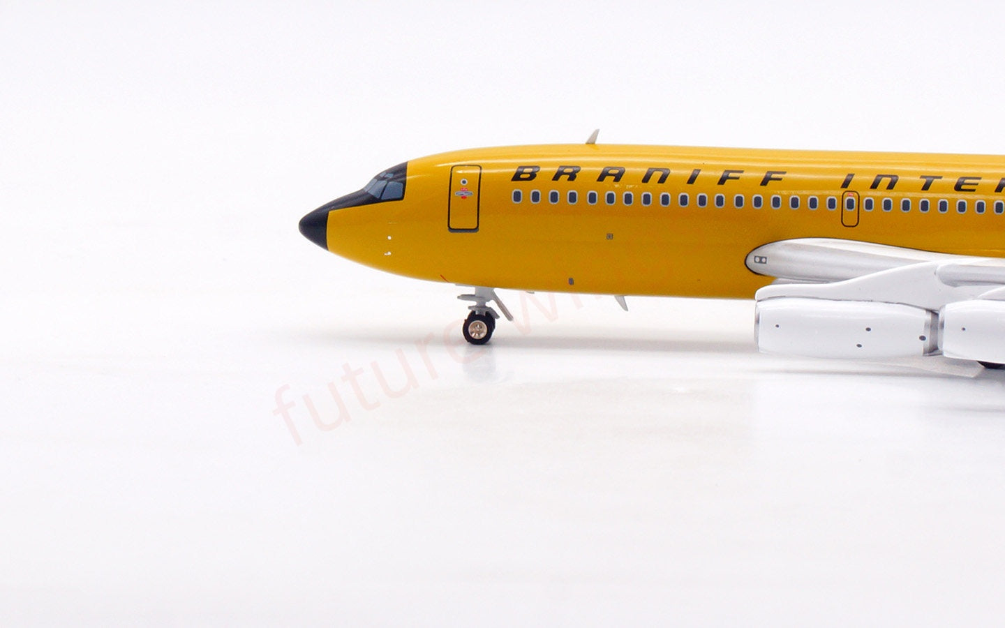1:200 InFlight200 Braniff International B720 N7077 Diecast Aircraft Model