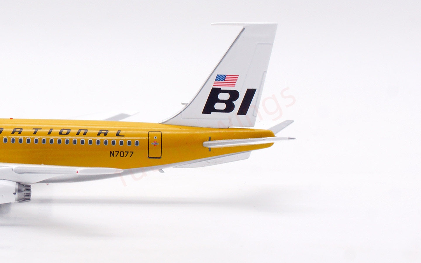 1:200 InFlight200 Braniff International B720 N7077 Diecast Aircraft Model