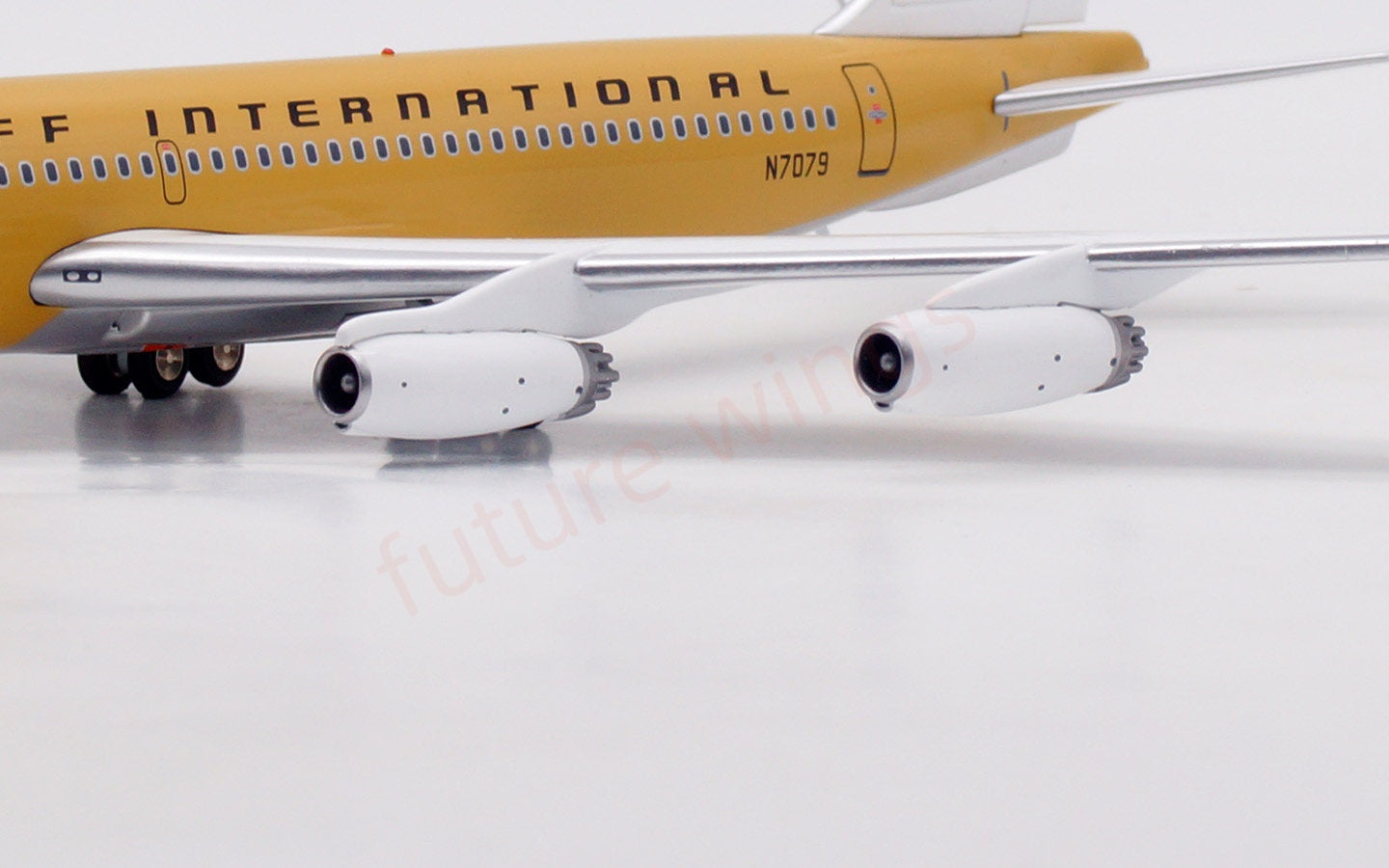1:200 InFlight200 Braniff International B720 N7079 Diecast Aircraft Model