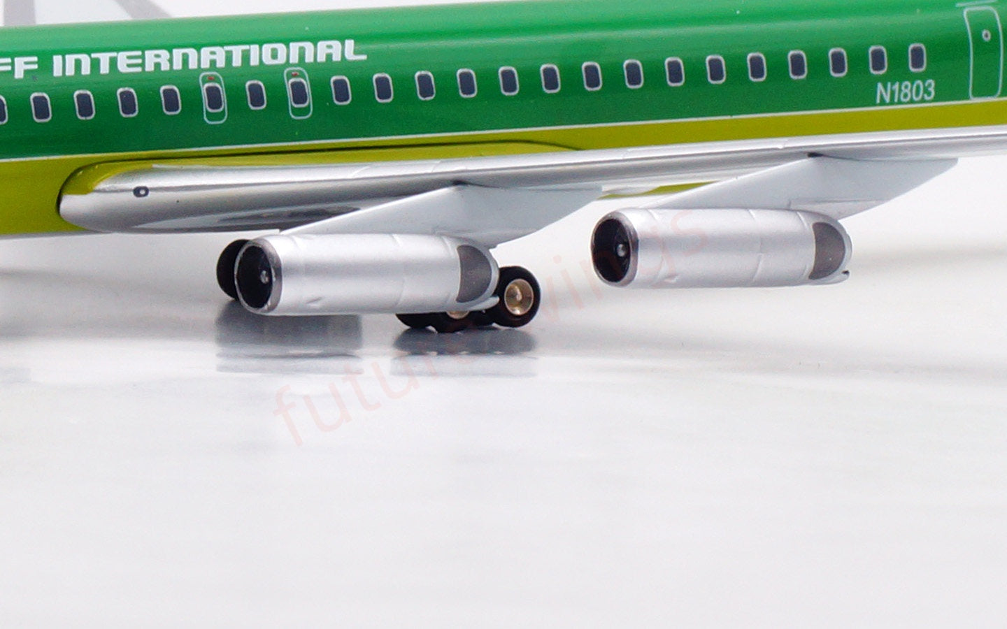 1:200 InFlight200 Braniff International DC-8-62 N1803 Diecast Aircraft Model