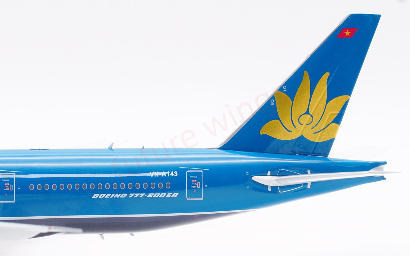1:200 InFlight200 Vietnam Airlines B777-200 VN-A143 Diecast Aircraft Model