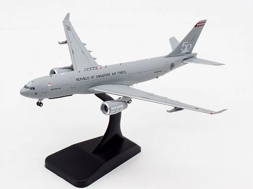 1:400 Aviation400 Singapore Air Force A330 MRTT “50Years” Aircraft Model With Stand