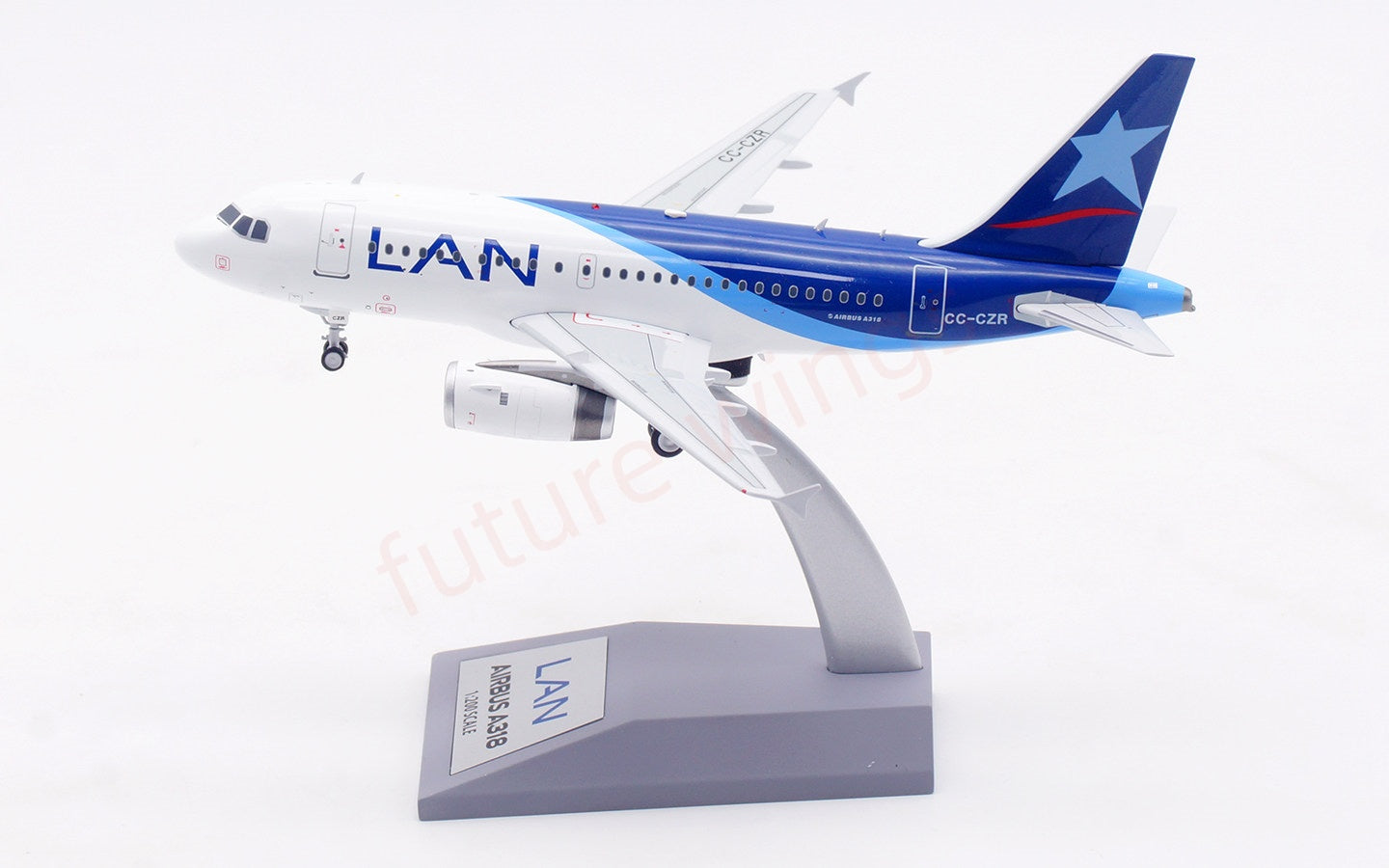 1:200 InFlight200 LAN A318 CC-CZR Diecast Aircraft Model