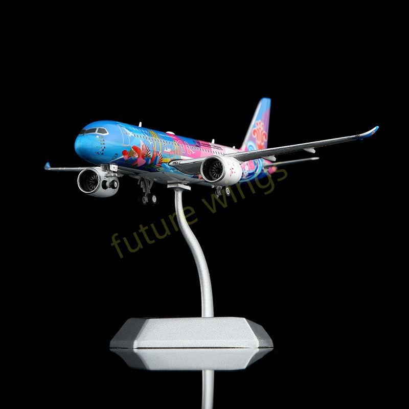 1:400 HX Models China Southern Airlines C919 B-658W Aircraft Model+Free Tractor