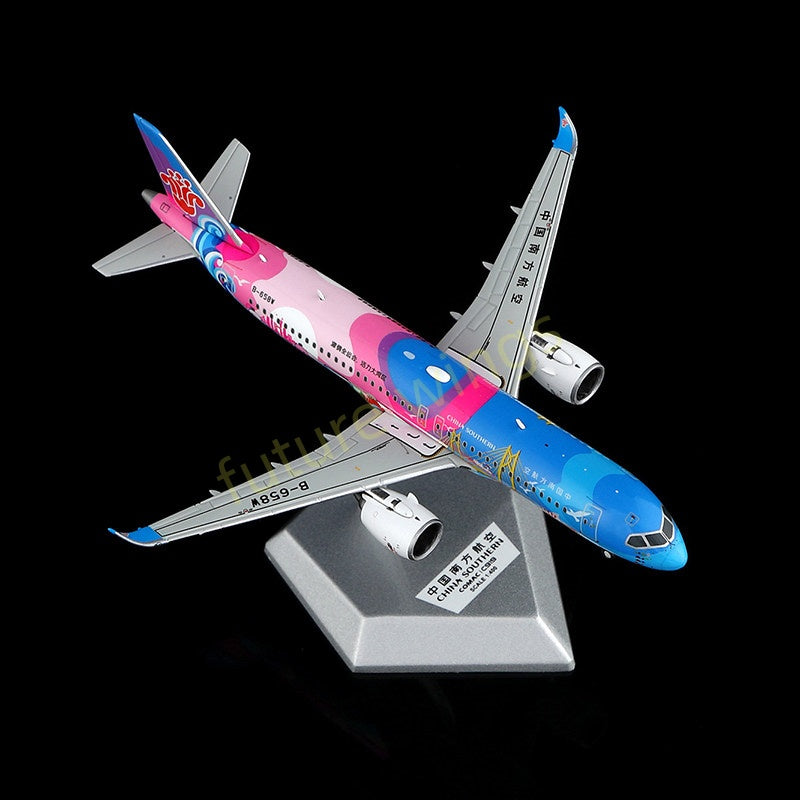 1:400 HX Models China Southern Airlines C919 B-658W Aircraft Model+Free Tractor